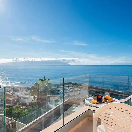 Balcon Del Atlantico 아파트